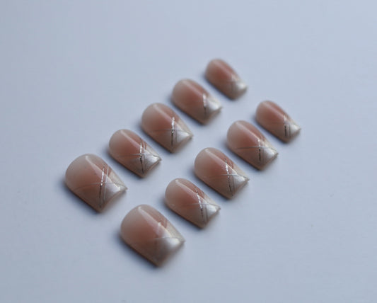 Silver Whisper- Handmade luxury✨Press on Nails